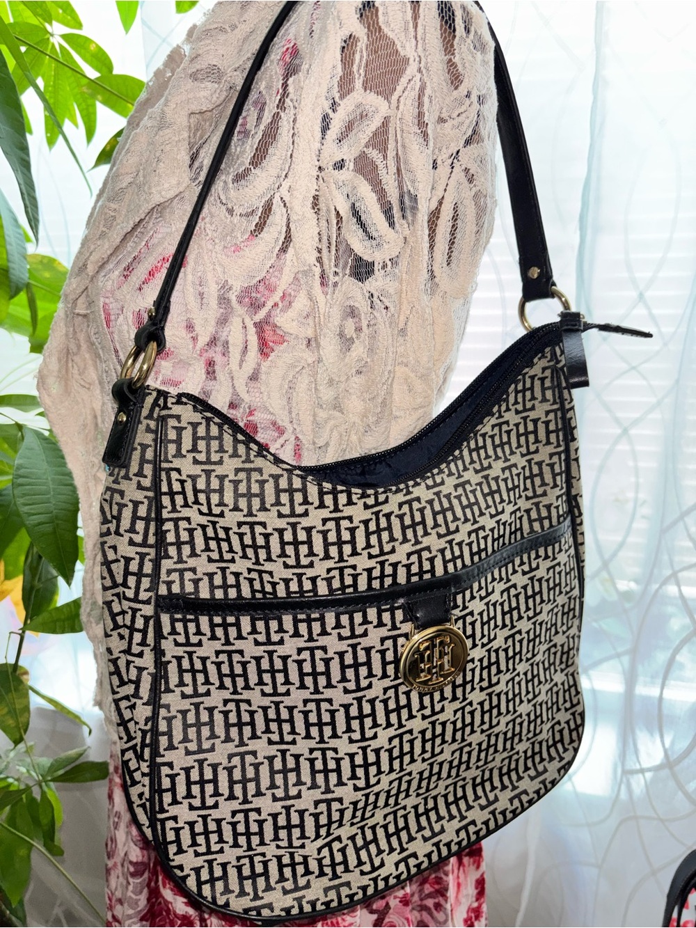 Tommy Hilfiger Black & Cream Monogram Shoulder Bag